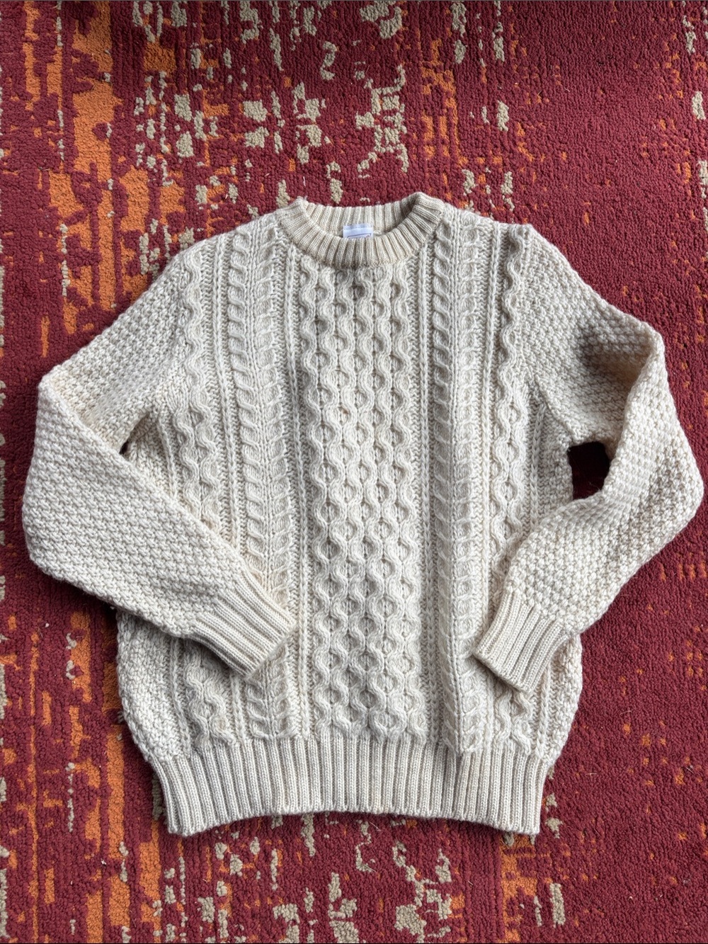 Classic Cable-Knit Crewneck Sweater - Cream